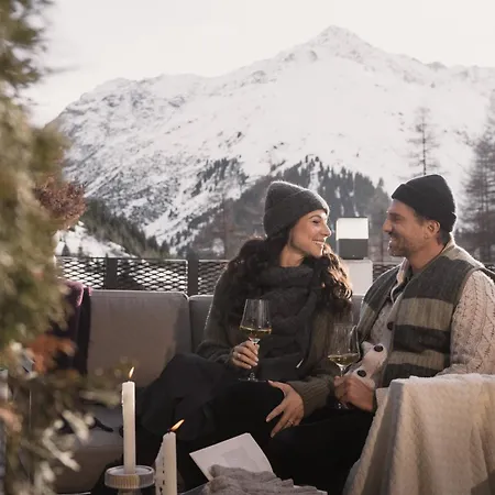 Verwoehnhotel Wildspitze 4* Sankt Leonhard im Pitztal