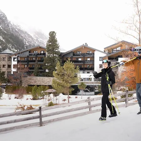 Verwoehnhotel Wildspitze 4*
