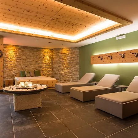 Отель Verwoehnhotel Wildspitze