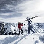 Verwoehnhotel Wildspitze Sankt Leonhard im Pitztal
