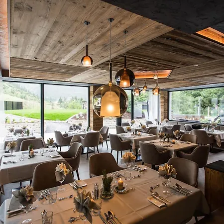 Hotel Verwoehnhotel Wildspitze Sankt Leonhard im Pitztal